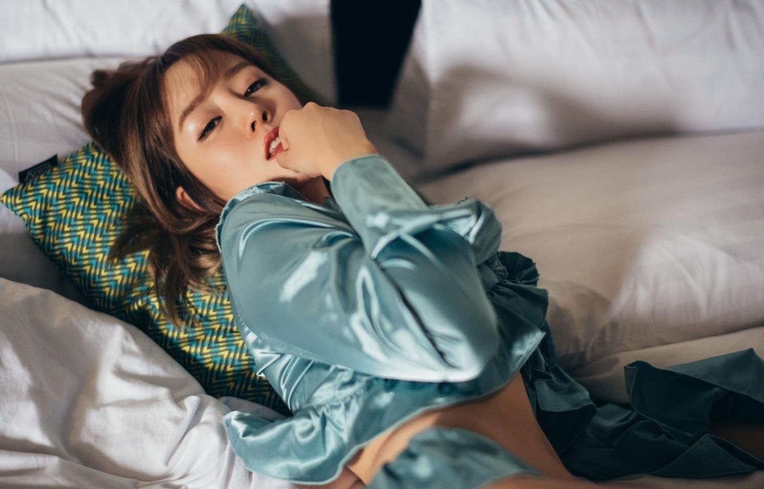 ����500��ѵ���Ӱ���ȷ�