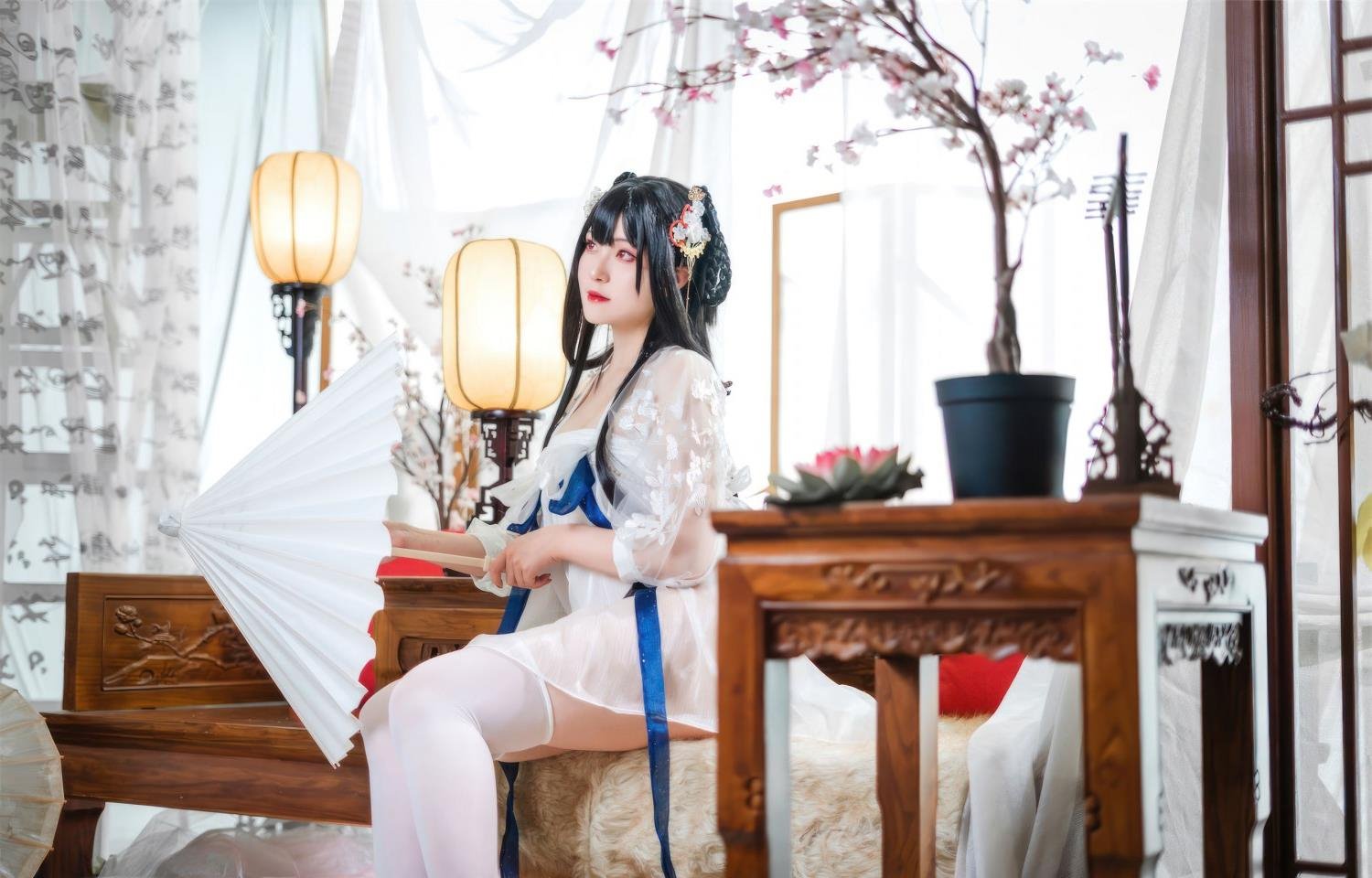 Ů�׼���Ӱ���ȷ�